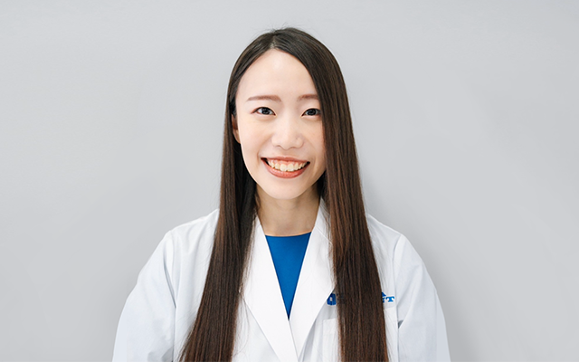 タカラベルモント化粧品研究開発担当 金澤莉香