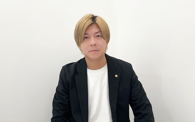 タカラベルモント化粧品製品企画担当 日比康輔